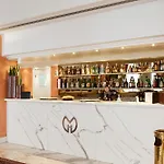 Hotel Giberti & 4*