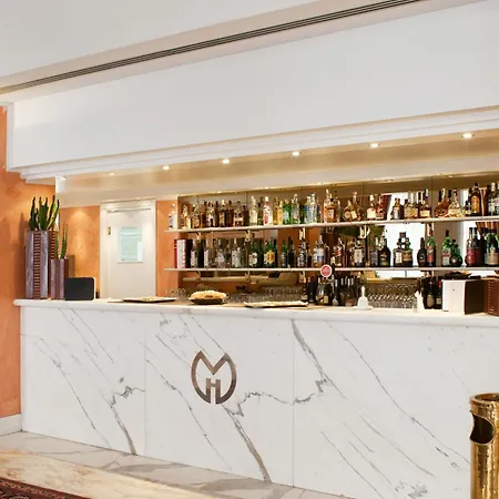 Hotel Giberti & 4*