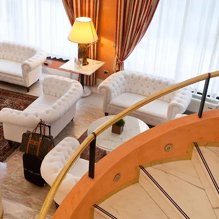 Hotel Giberti & 4*
