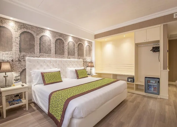Giberti & Hotel 4*