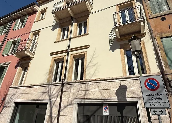 Giberti & ורונה