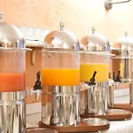 Hotell Giberti & 4*