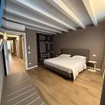 Hotell Giberti & 4*